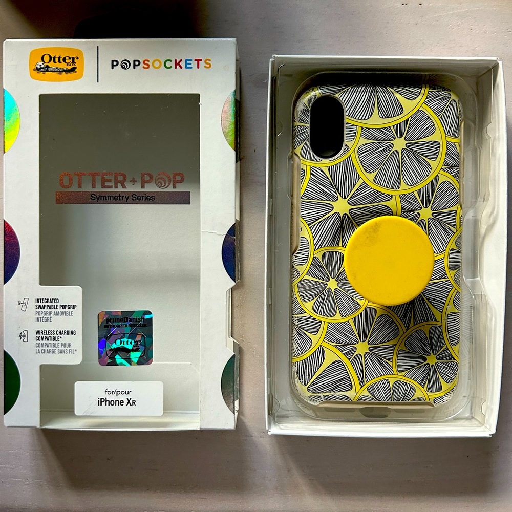 Otter & Pop for iPhone Xr